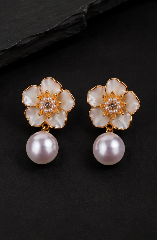 Elegant Korean Flower Pearl Earrings