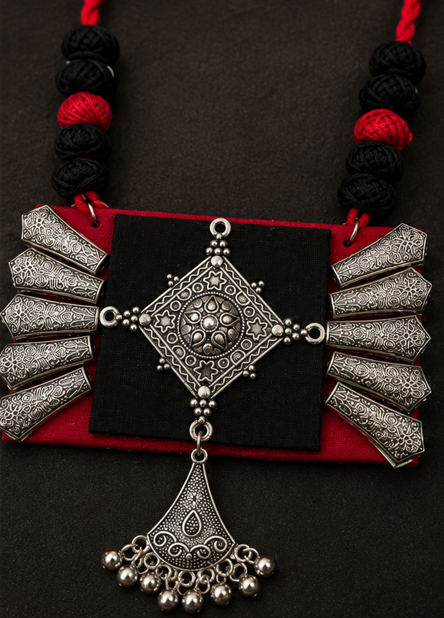 Handcrafted Thread Oxidised Necklace Set with Earrings